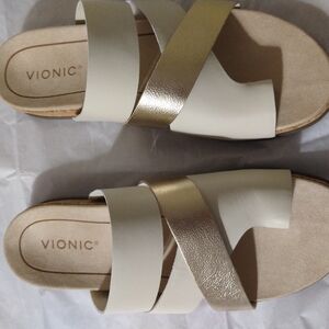 Vionic Women's White and Gold Sandals